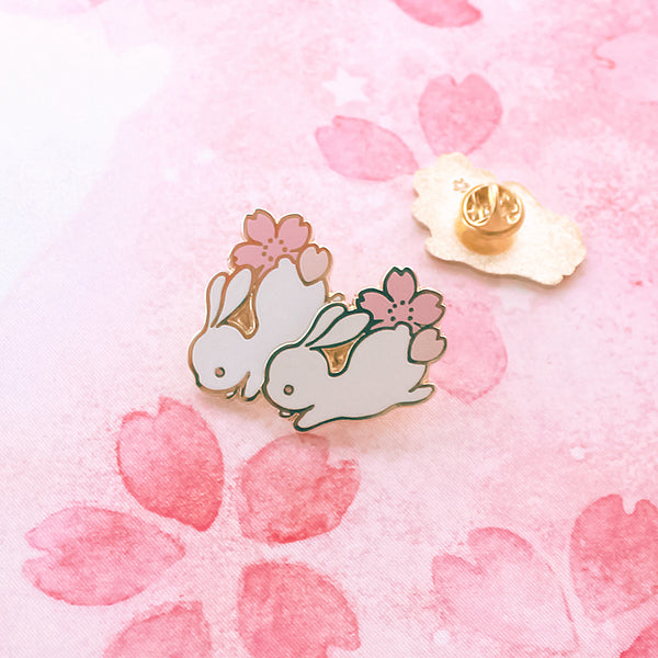 Sakura rabbit pin